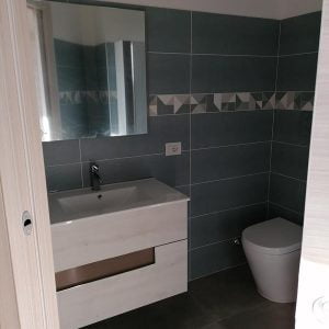 Mobili Bagno Monza 4 Composizione con lavabo integrato